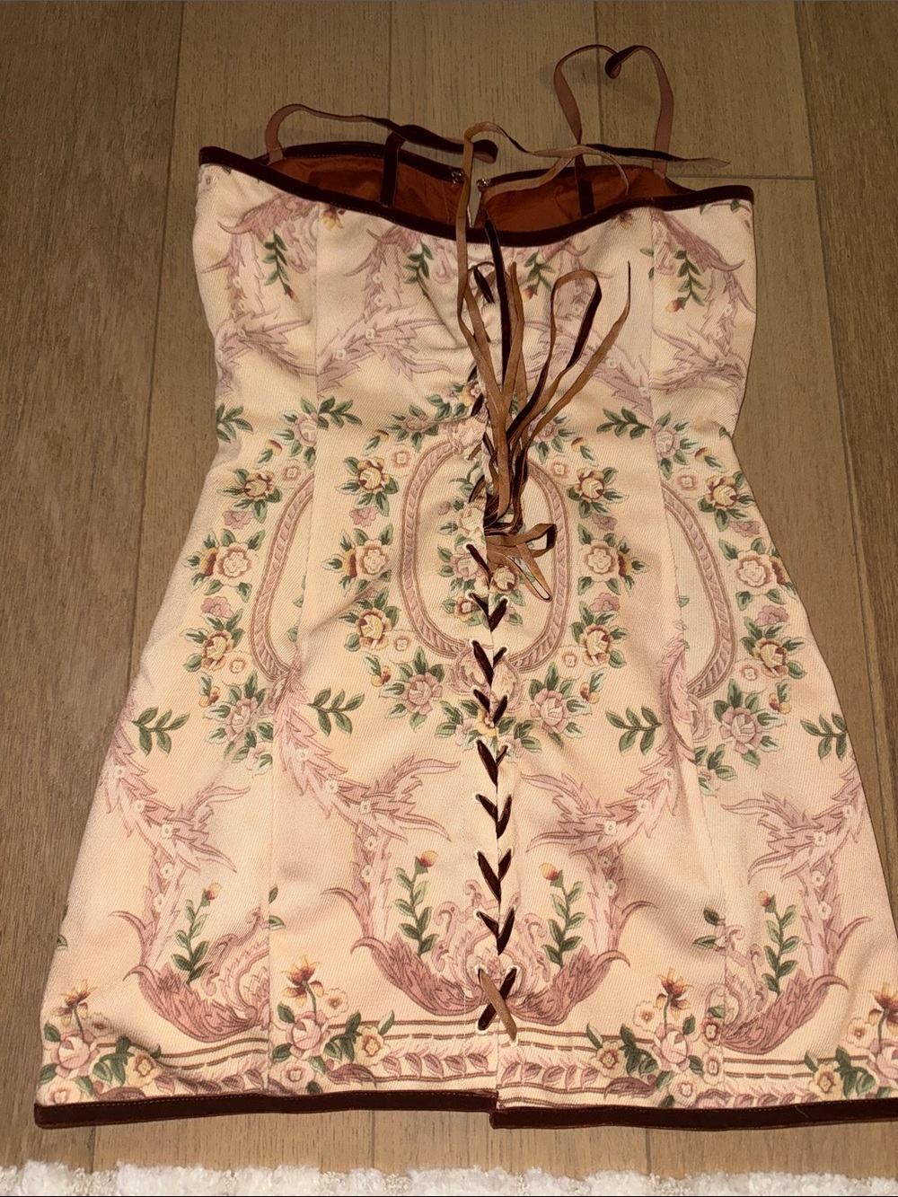 With Jean Cream Floral Mini Dress with Pink and Green Accents size M - Picture 2 of 5